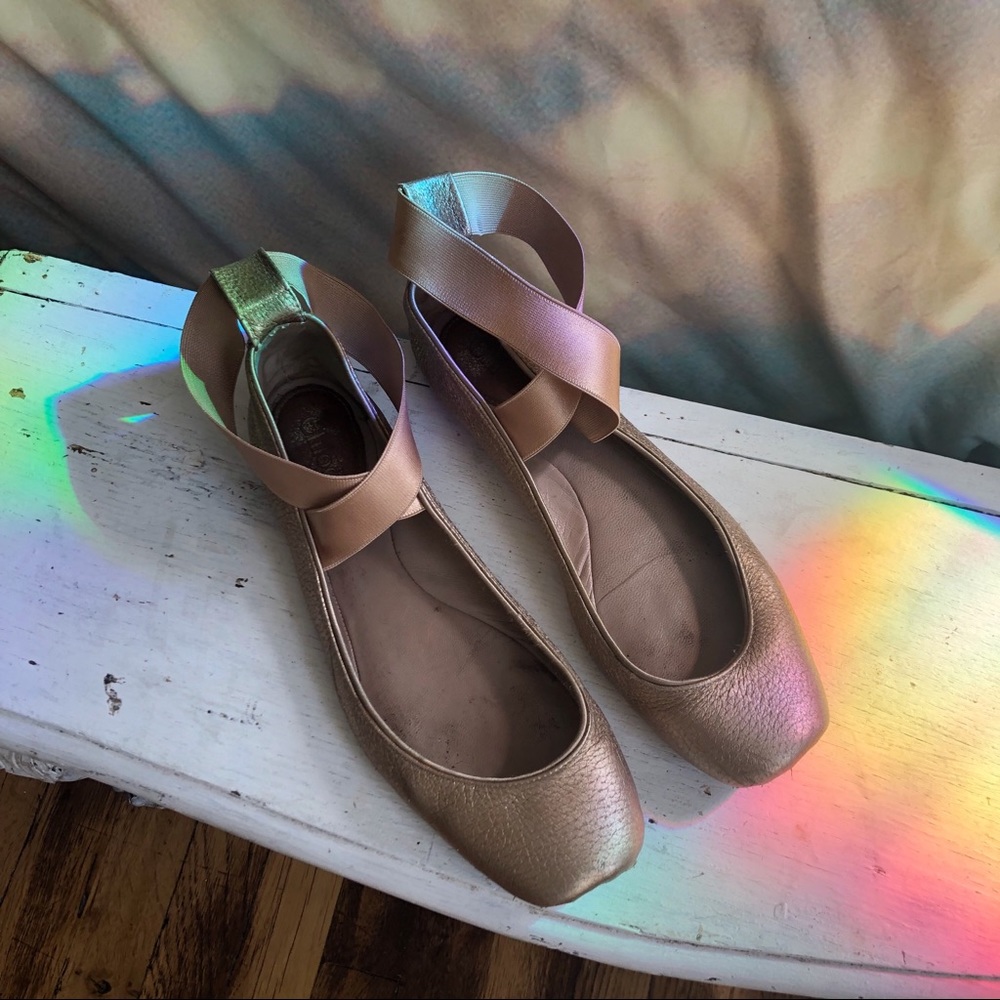 Chloe metallic nude leather ballet slipper flats